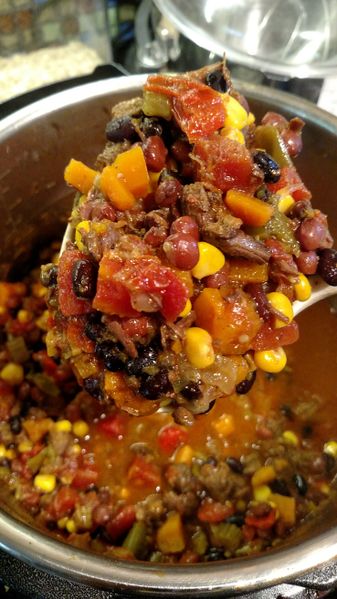 File:Meat chili closeup.jpg